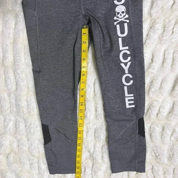 LULULEMON ATHLETICA Soulcycle Women’s Gray Leggings - Picture 15 of 15
